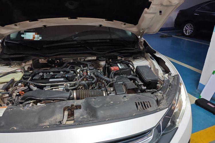 Used Honda Civic 2016 220TURBO CVT Luxury Edition Engine Bay Left