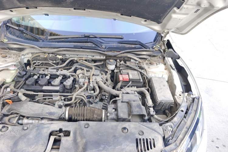 Used Honda Civic 2016 220TURBO Manual Luxury Edition Engine Bay Left