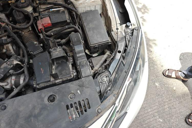 Used Honda Civic 2016 180TURBO CVT Comfort Version Engine Bay Left