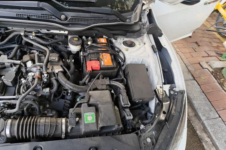 Used Honda Civic 2016 220TURBO CVT Prestige Edition Engine Bay Left