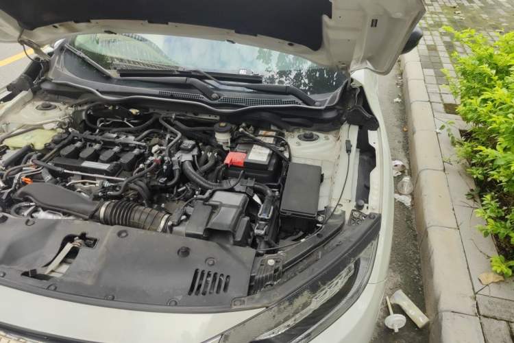 Used Honda Civic 2016 220TURBO CVT Prestige Edition Engine Bay Left