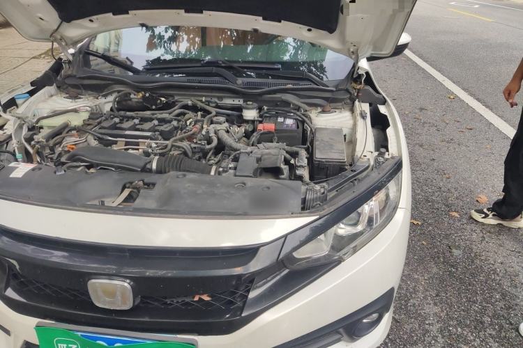 Used Honda Civic 2016 220TURBO CVT Luxury Edition Engine Bay Left