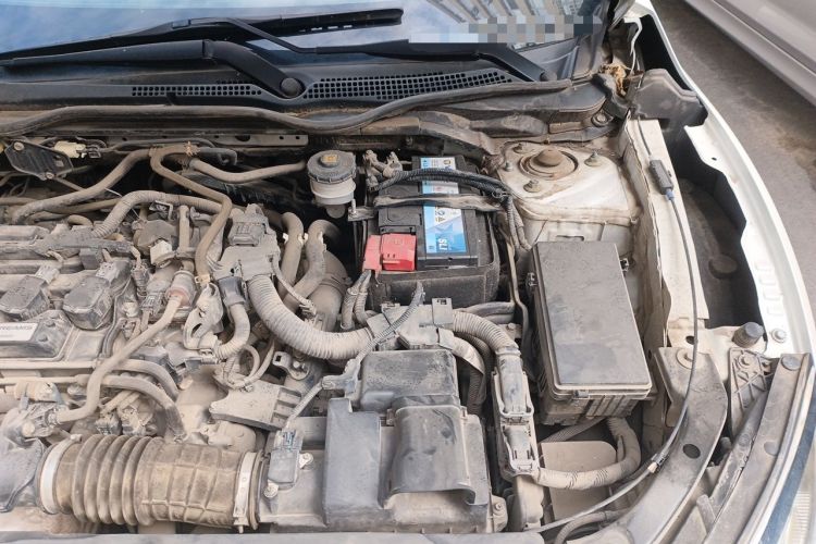 Used Honda Civic 2016 220TURBO CVT Luxury Edition Engine Bay Left