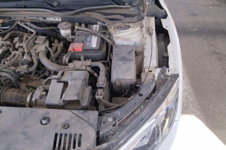 Used Honda Civic 2016 220TURBO CVT Luxury Edition Engine Bay Left
