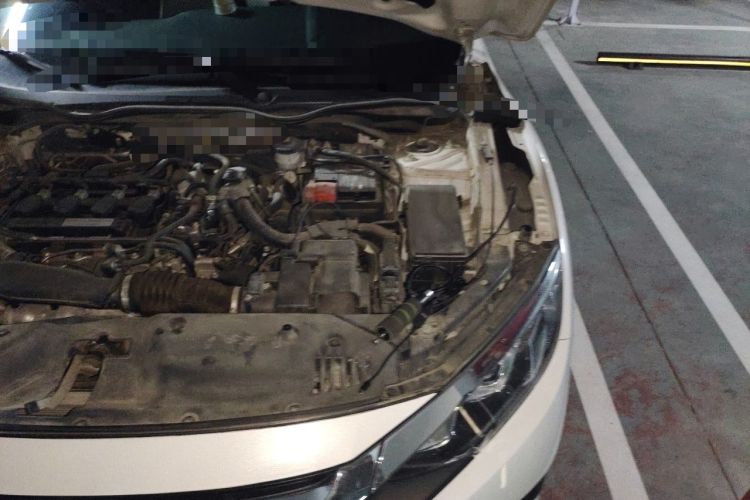 Used Honda Civic 2016 220TURBO CVT Luxury Edition Engine Bay Left