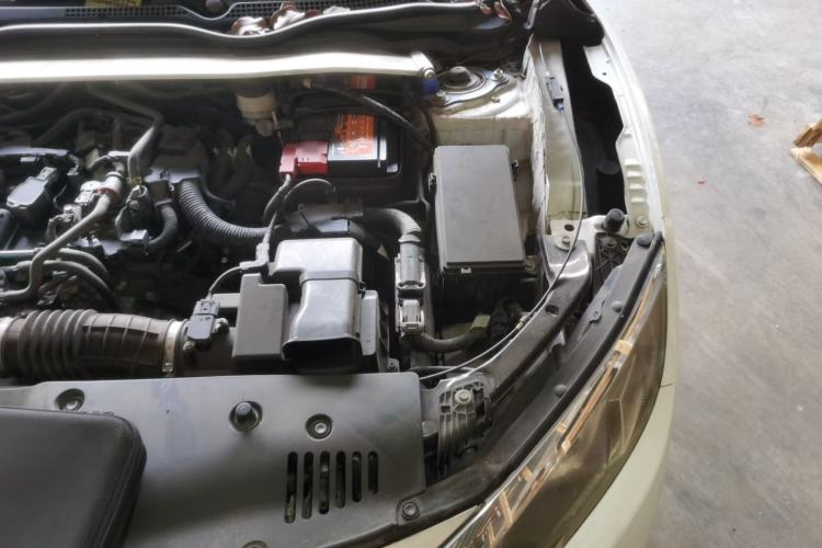 Used Honda Civic 2016 220TURBO CVT Luxury Edition Engine Bay Left