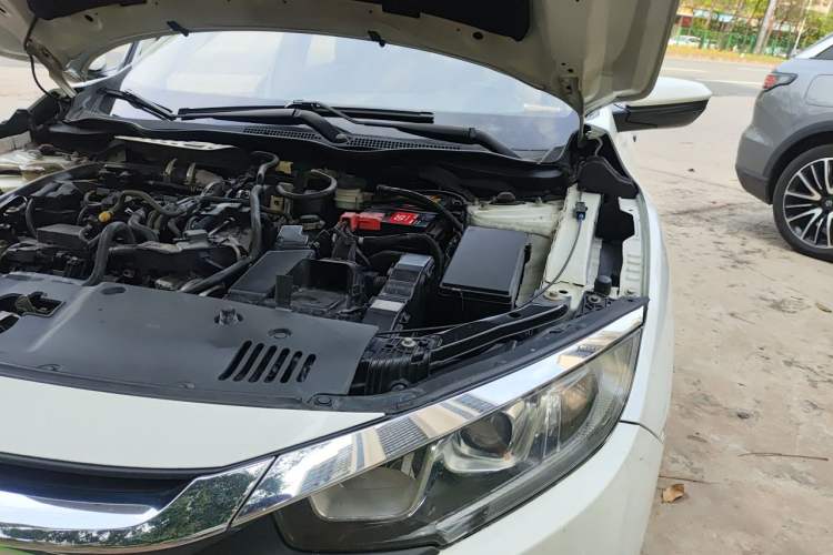 Used Honda Civic 2016 180TURBO CVT Comfort Version Engine Bay Left