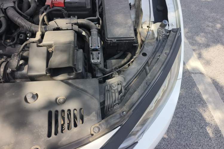 Used Honda Civic 2016 220TURBO CVT Prestige Edition Engine Bay Left