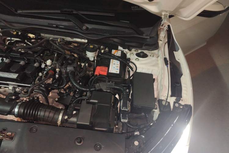 Used Honda Civic 2016 220TURBO CVT Prestige Edition Engine Bay Left