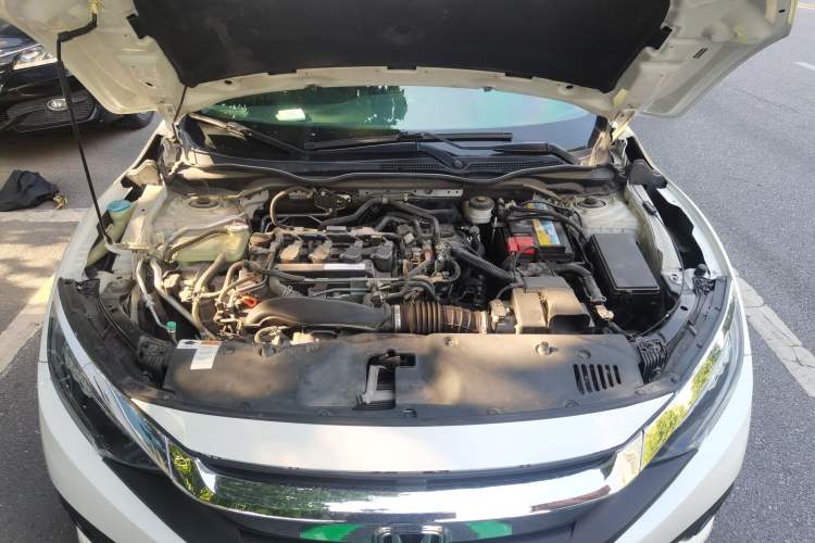 Used Honda Civic 2016 220TURBO CVT Prestige Edition Engine Bay
