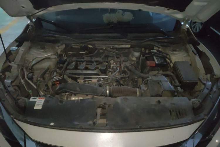 Used Honda Civic 2016 220TURBO CVT Luxury Edition Engine Bay