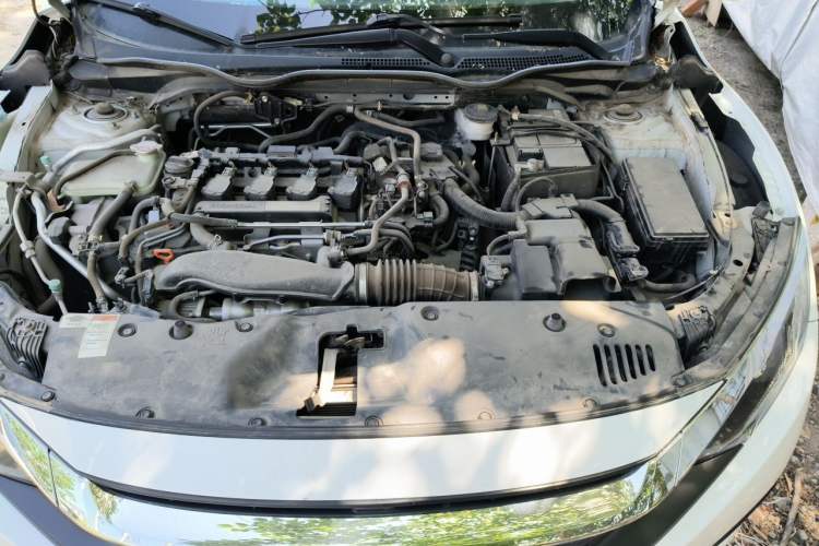 Used Honda Civic 2016 220TURBO CVT Luxury Edition Engine Bay
