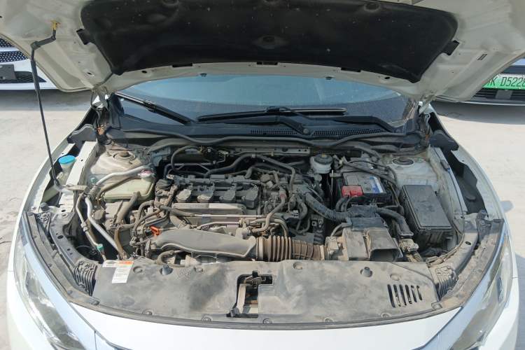 Used Honda Civic 2016 220TURBO CVT Luxury Edition Engine Bay