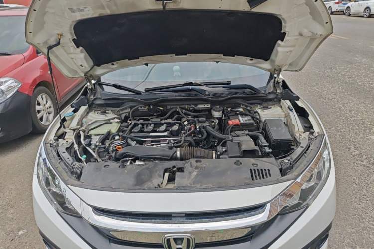 Used Honda Civic 2016 220TURBO CVT Luxury Edition Engine Bay