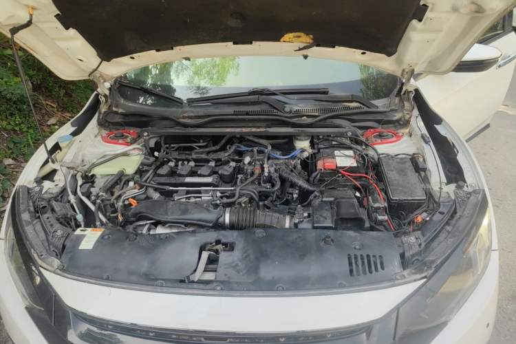Used Honda Civic 2016 220TURBO CVT Luxury Edition Engine Bay