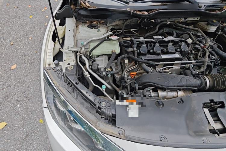 Used Honda Civic 2016 220TURBO CVT Luxury Edition Engine Bay Right