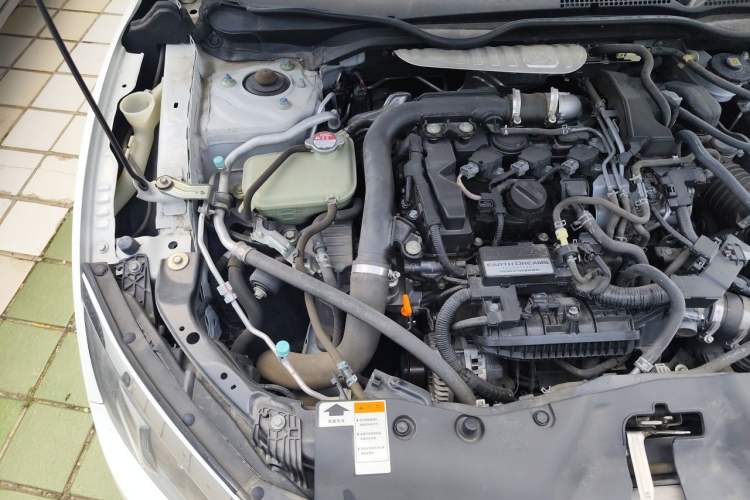 Used Honda Civic 2016 180TURBO CVT Comfort Version Engine Bay Right