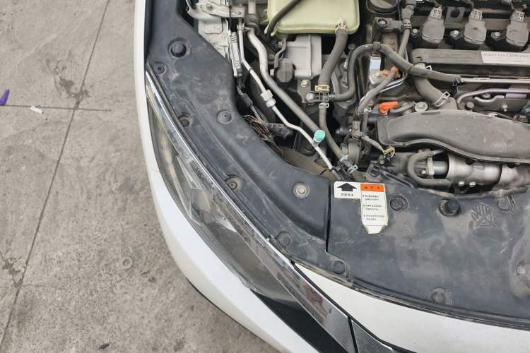 Used Honda Civic 2016 220TURBO CVT Prestige Edition Engine Bay Right
