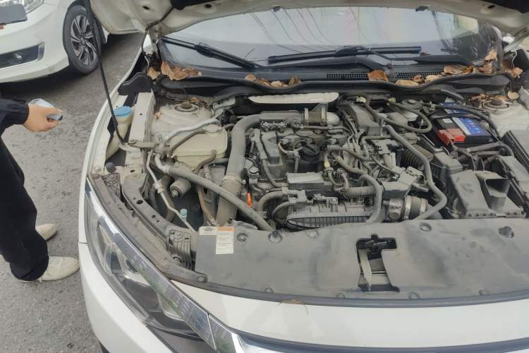 Used Honda Civic 2016 180TURBO CVT Comfort Version Engine Bay Right