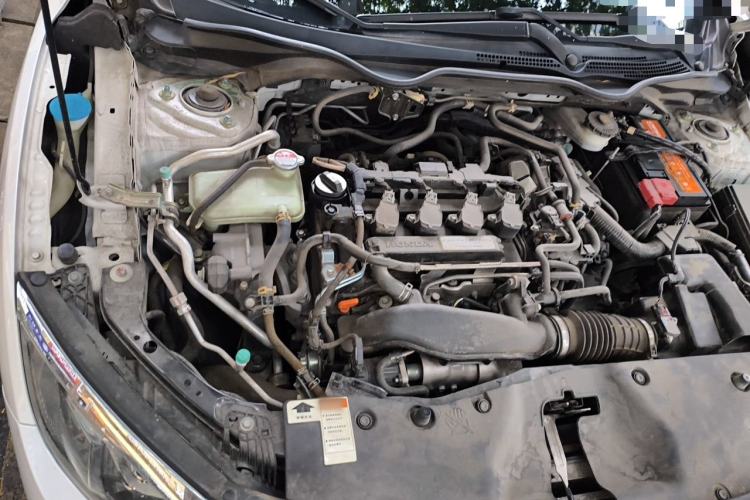 Used Honda Civic 2016 220TURBO CVT Luxury Edition Engine Bay Right