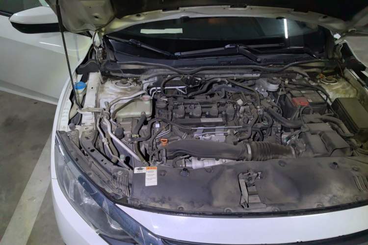 Used Honda Civic 2016 220TURBO CVT Luxury Edition Engine Bay Right