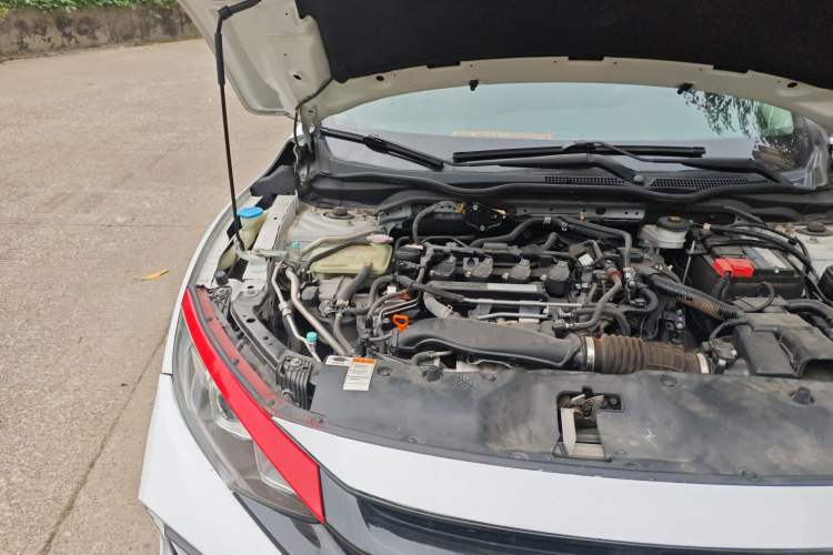 Used Honda Civic 2016 220TURBO CVT Luxury Edition Engine Bay Right