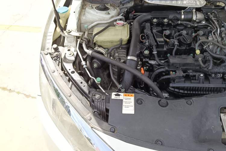Used Honda Civic 2016 180TURBO CVT Comfort Version Engine Bay Right