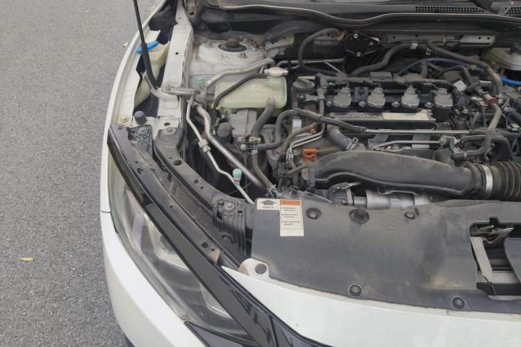 Used Honda Civic 2016 220TURBO CVT Luxury Edition Engine Bay Right