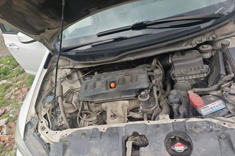 Used Honda Civic 2016 1.8L Manual Comfort Version Engine Bay Right