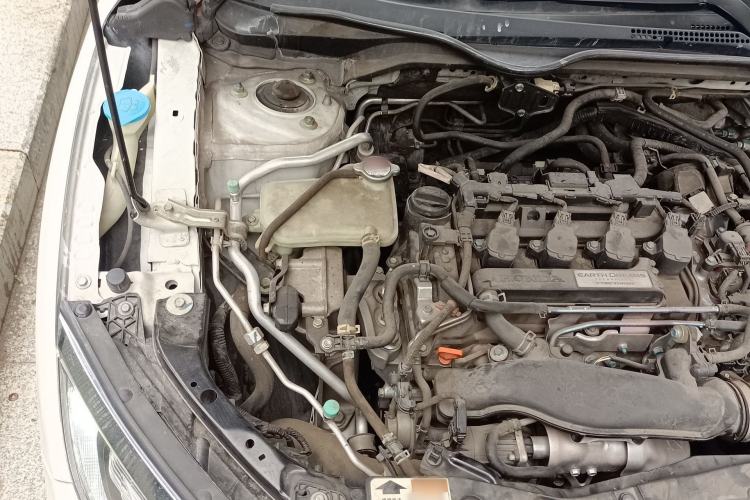Used Honda Civic 2016 220TURBO CVT Prestige Edition Engine Bay Right