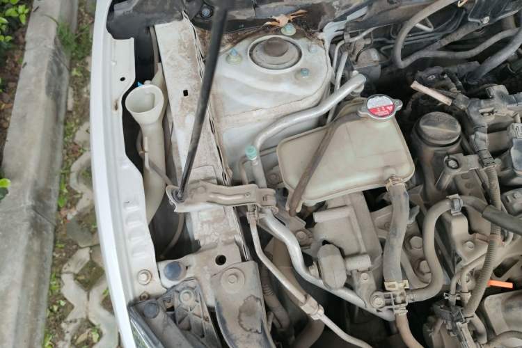 Used Honda Civic 2016 220TURBO CVT Luxury Edition Engine Bay Right