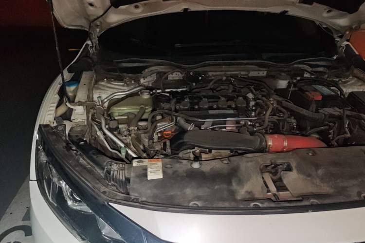 Used Honda Civic 2016 220TURBO CVT Luxury Edition Engine Bay Right