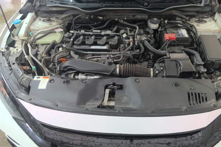 Used Honda Civic 2016 220TURBO CVT Luxury Edition Engine Bay Right