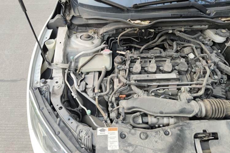 Used Honda Civic 2016 220TURBO CVT Luxury Edition Engine Bay Right
