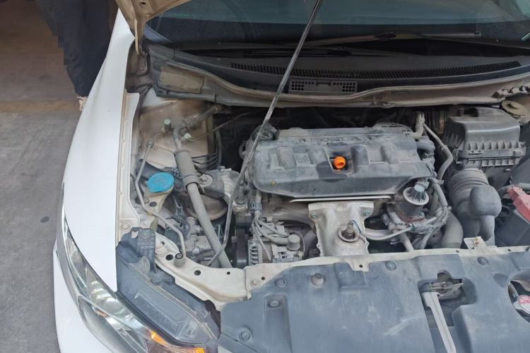Used Honda Civic 2016 1.8L Automatic Comfort Version Engine Bay Right