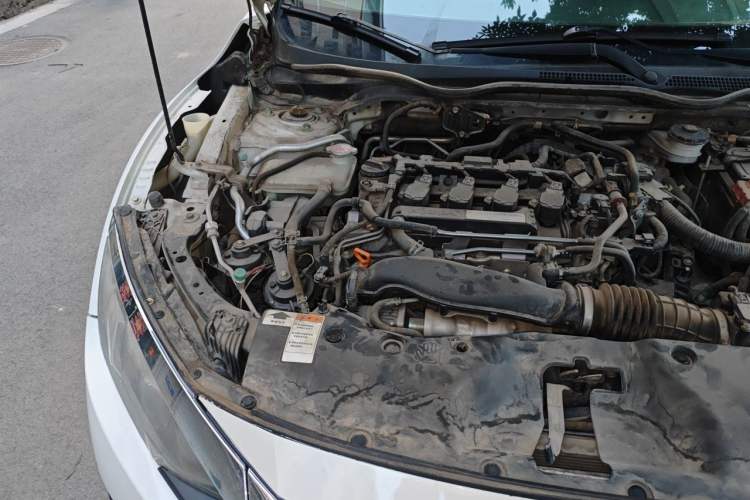 Used Honda Civic 2016 220TURBO CVT Luxury Edition Engine Bay Right