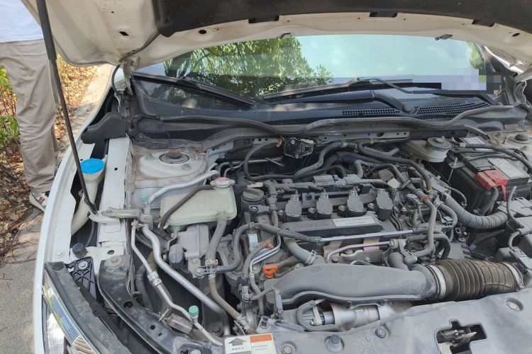Used Honda Civic 2016 220TURBO CVT Luxury Edition Engine Bay Right