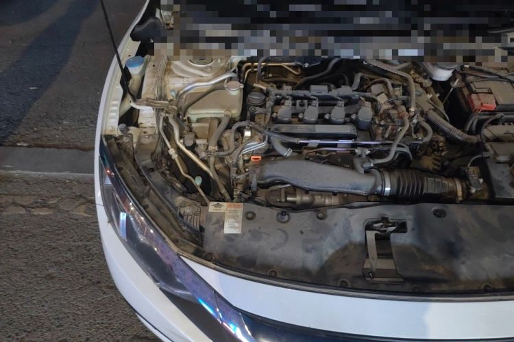 Used Honda Civic 2016 220TURBO CVT Luxury Edition Engine Bay Right