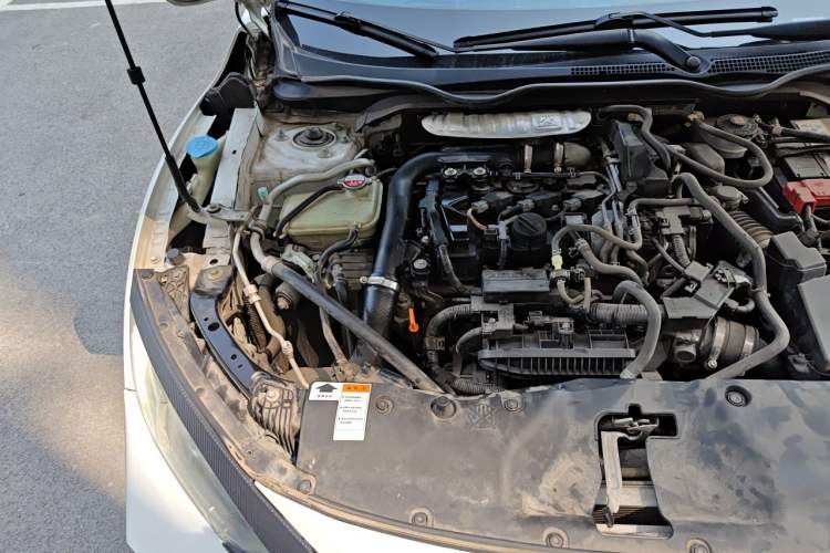 Used Honda Civic 2016 180TURBO CVT Comfort Version Engine Bay Right