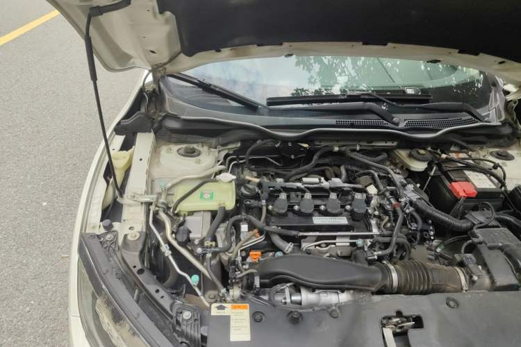 Used Honda Civic 2016 220TURBO CVT Prestige Edition Engine Bay Right