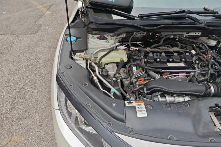 Used Honda Civic 2016 220TURBO CVT Luxury Edition Engine Bay Right