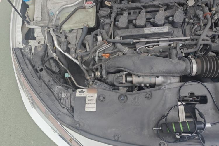 Used Honda Civic 2016 220TURBO CVT Luxury Edition Engine Bay Right
