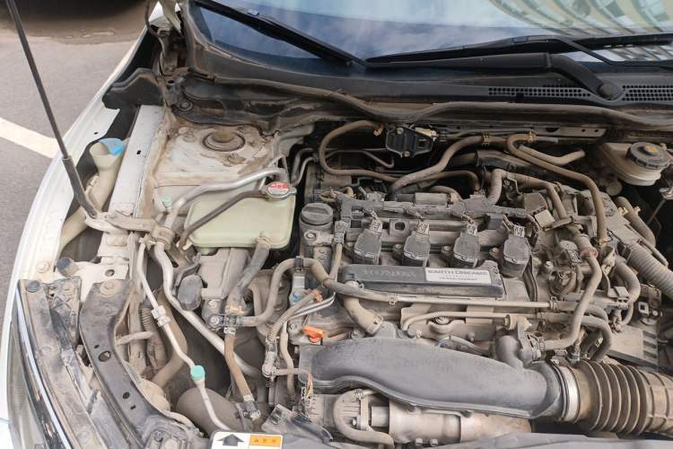 Used Honda Civic 2016 220TURBO CVT Luxury Edition Engine Bay Right