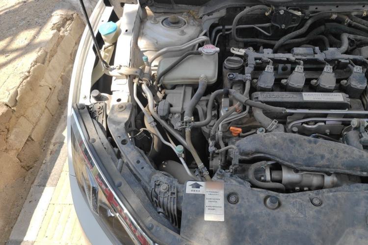 Used Honda Civic 2016 220TURBO Manual Luxury Edition Engine Bay Right