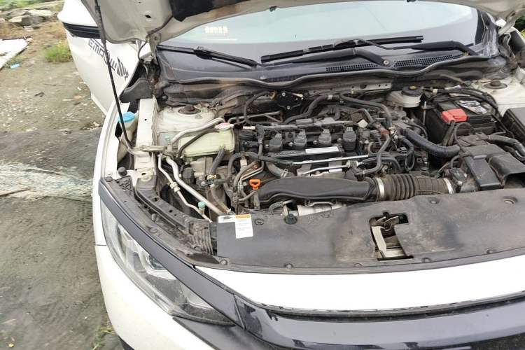 Used Honda Civic 2016 220TURBO CVT Luxury Edition Engine Bay Right