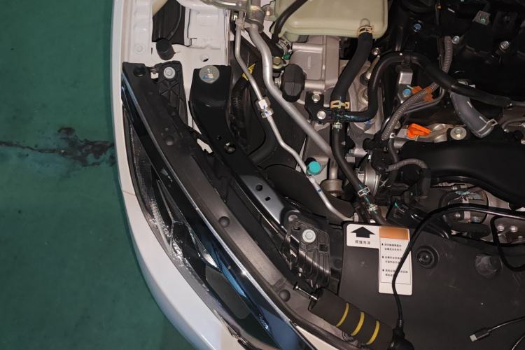 Used Honda Civic 2016 220TURBO CVT Luxury Edition Engine Bay Right