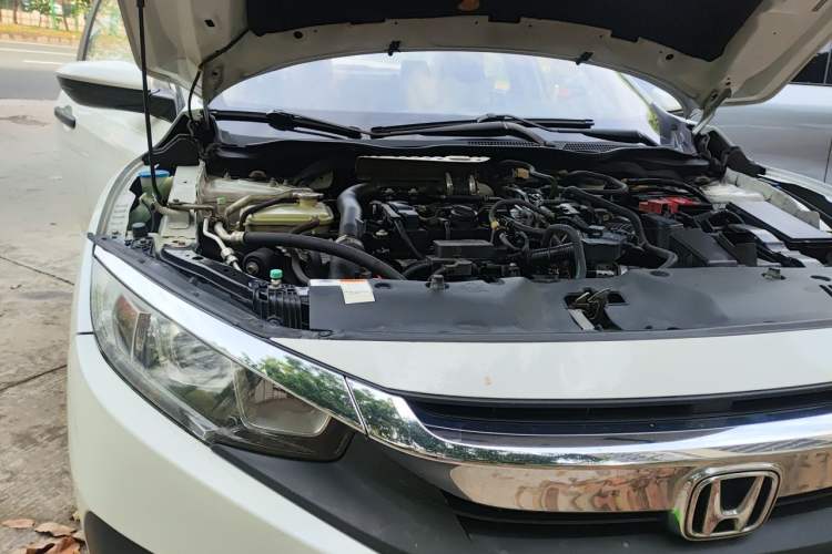 Used Honda Civic 2016 180TURBO CVT Comfort Version Engine Bay Right