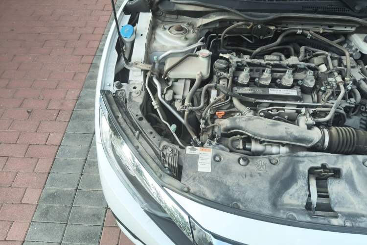 Used Honda Civic 2016 220TURBO CVT Prestige Edition Engine Bay Right