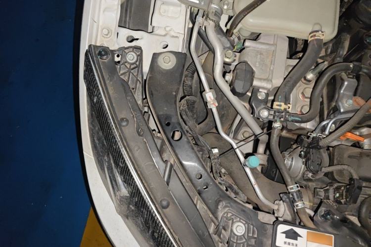 Used Honda Civic 2016 220TURBO CVT Luxury Edition Engine Bay Right