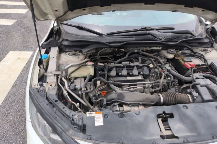 Used Honda Civic 2016 220TURBO CVT Luxury Edition Engine Bay Right